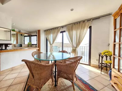 Middle Floor Apartment in Puerto Banús