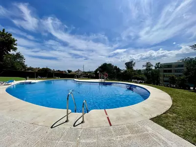 Middle Floor Studio in Nueva Andalucía