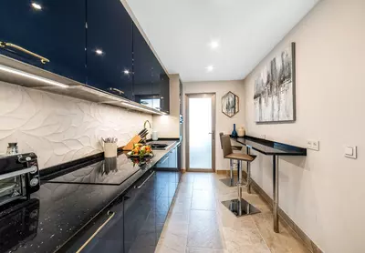 Middle Floor Apartment in Puerto Banús