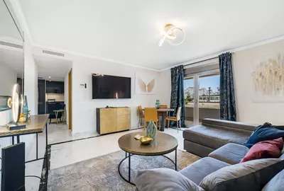 Middle Floor Apartment in Puerto Banús