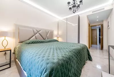 Middle Floor Apartment in Puerto Banús