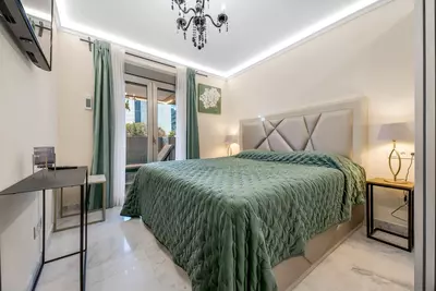 Middle Floor Apartment in Puerto Banús