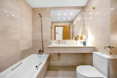 Middle Floor Apartment in Puerto Banús
