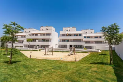 Middle Floor Apartment in Estepona