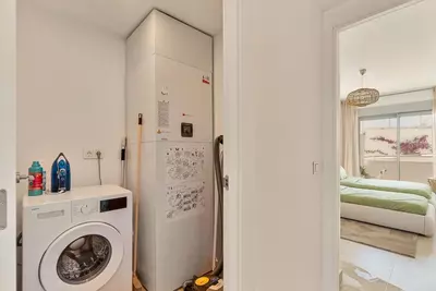 Middle Floor Apartment in Estepona