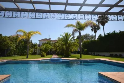 Detached Villa in Guadalmina Baja