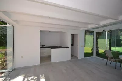 Detached Villa in Guadalmina Baja