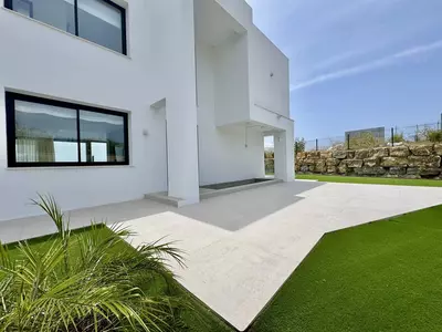 Detached Villa in Cancelada