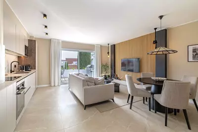 Middle Floor Apartment in Nueva Andalucía