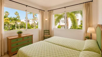 Middle Floor Apartment in Costalita