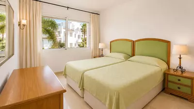 Middle Floor Apartment in Costalita