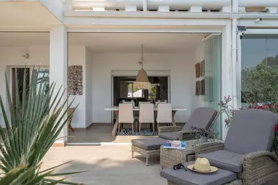 Ground Floor Apartment in Nueva Andalucía