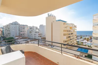 Middle Floor Apartment in Marbella