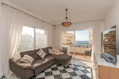 Middle Floor Apartment in Marbella