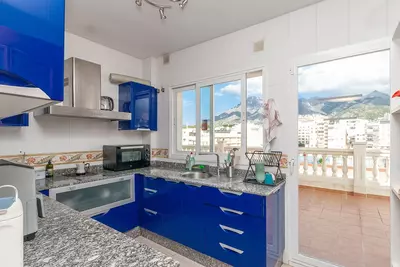 Middle Floor Apartment in Marbella