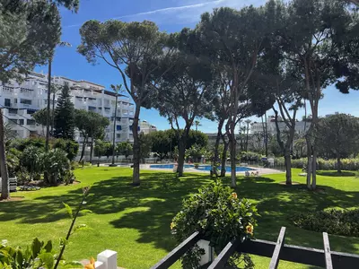 Middle Floor Apartment in Puerto Banús