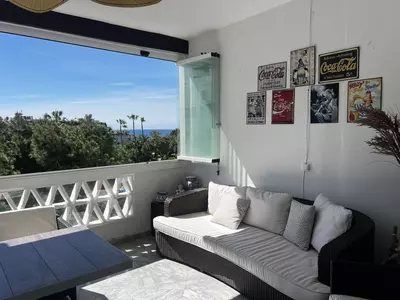 Middle Floor Apartment in Puerto Banús