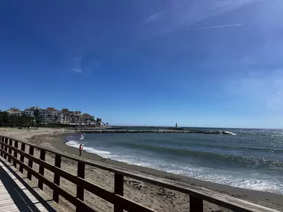 Middle Floor Apartment in Puerto Banús
