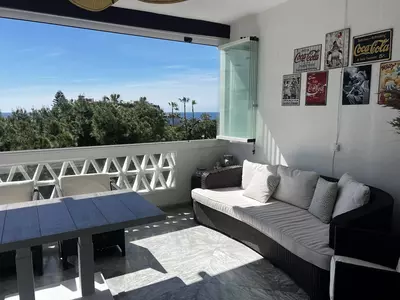 Middle Floor Apartment in Puerto Banús
