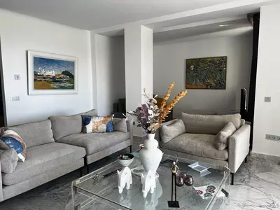 Middle Floor Apartment in Puerto Banús