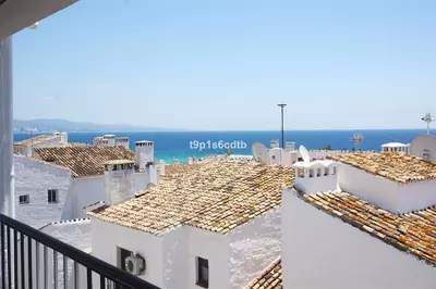 Middle Floor Apartment in Puerto Banús