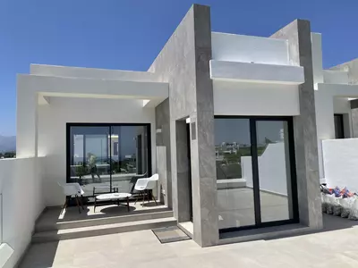 Semi-Detached House in Cabopino