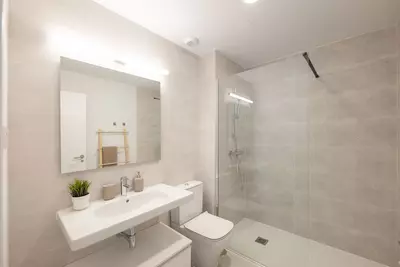 Middle Floor Apartment in Estepona