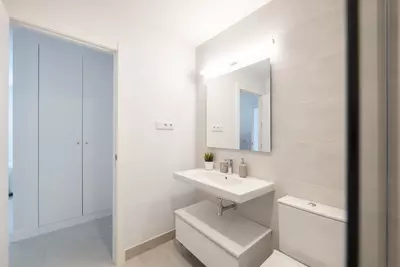 Middle Floor Apartment in Estepona