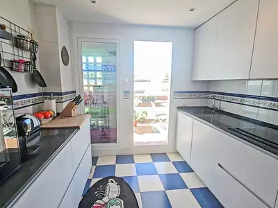Middle Floor Apartment in Selwo