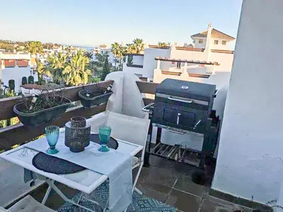 Middle Floor Apartment in Selwo