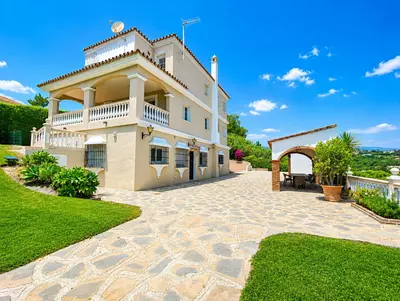Finca - Cortijo in Estepona