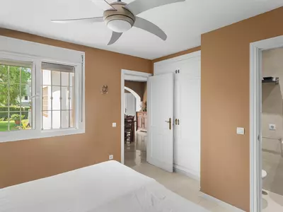 Ground Floor Apartment in Nueva Andalucía