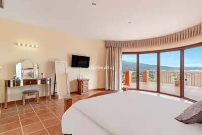 Detached Villa in Benahavís