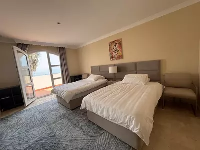 Detached Villa in Selwo