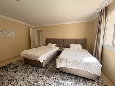 Detached Villa in Selwo
