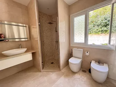 Detached Villa in Selwo