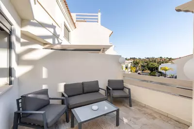 Townhouse in El Paraiso