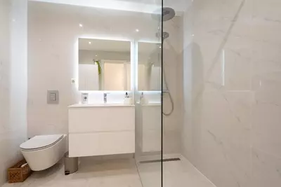 Middle Floor Apartment in Nueva Andalucía