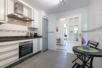Middle Floor Apartment in Nueva Andalucía