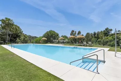 Ground Floor Apartment in Benahavís