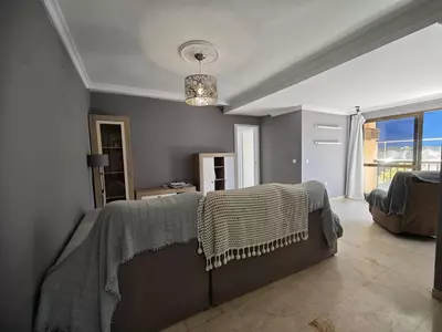 Middle Floor Apartment in Marbella