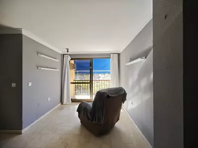 Middle Floor Apartment in Marbella
