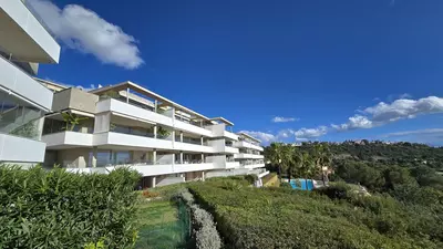 Ground Floor Apartment in Benahavís
