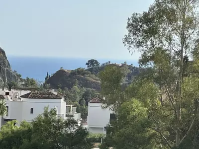 Ground Floor Apartment in Benahavís