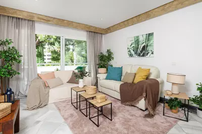 Middle Floor Apartment in Marbella