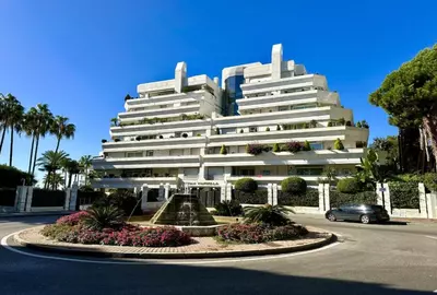 Middle Floor Apartment in Marbella