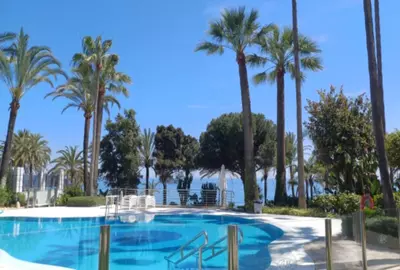 Middle Floor Apartment in Marbella