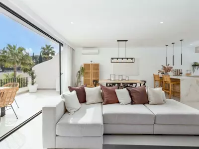 Townhouse in Nueva Andalucía