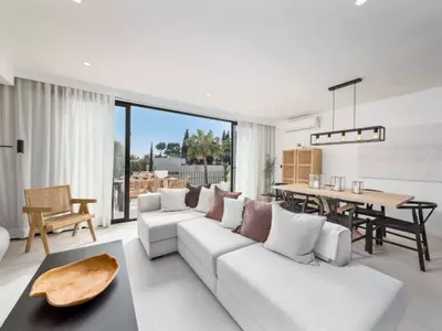 Townhouse in Nueva Andalucía