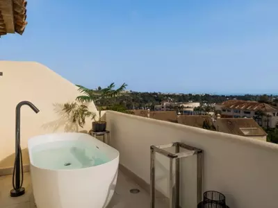 Townhouse in Nueva Andalucía